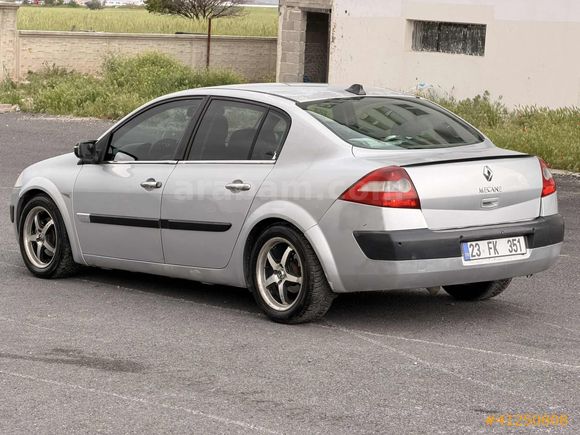 DEĞİŞENSİZ TERTEMİZ - 4 LASTİK MUAYENE YENİ - 1.6 MEGANE 2