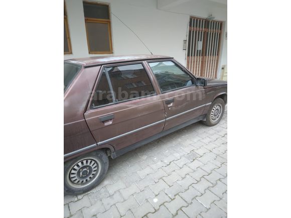 Sahibinden Renault R 9 1.4 Broadway GTE 1990 Model