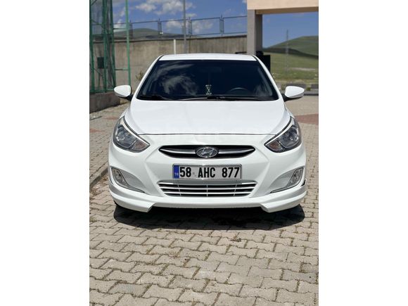 Tertemiz Hyundai Accent Blue 1.6 CRDI Mode Plus 2015 Model 