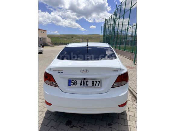 Tertemiz Hyundai Accent Blue 1.6 CRDI Mode Plus 2015 Model 