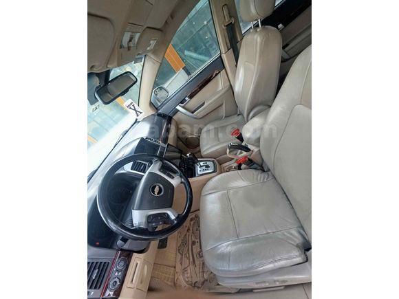 Chevrolet Captiva 2.0 D LT Sport 2012 Model 