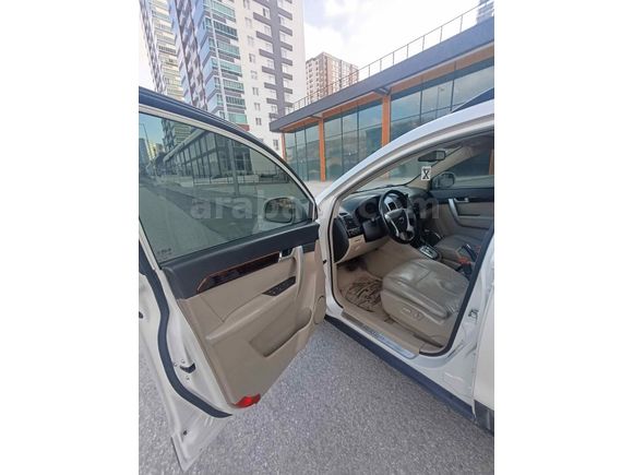 Chevrolet Captiva 2.0 D LT Sport 2012 Model 