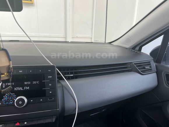 Sahibinden Renault Clio 1.0 SCe Joy 2023