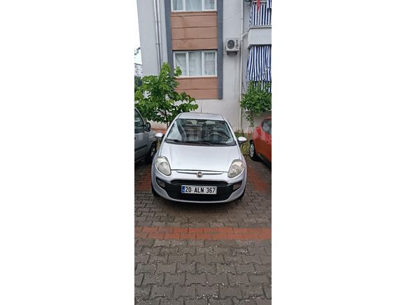 Memurdan satılık Fiat Punto EVO 1.4 Fire Active 2011 Model  173.000 km Gri (Gümüş)