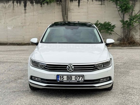 2017 BOYASIZ VW PASSAT 1.4 TSI COMFORTLINE OTOMATİK CAM TAVAN 138.000 KM
