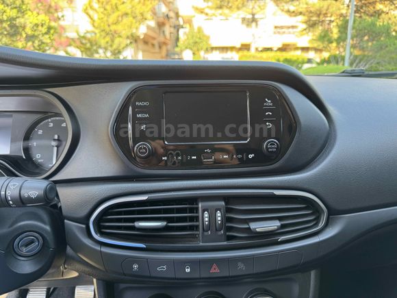 2024 EGEA 1.4 EASY LPG'li HATASIZ BOYASIZ K.KARTA 12 TAKSİT