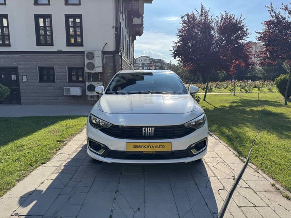 2024 EGEA 1.4 EASY LPG'li HATASIZ BOYASIZ K.KARTA 12 TAKSİT