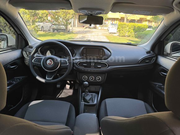 2024 EGEA 1.4 EASY LPG'li HATASIZ BOYASIZ K.KARTA 12 TAKSİT
