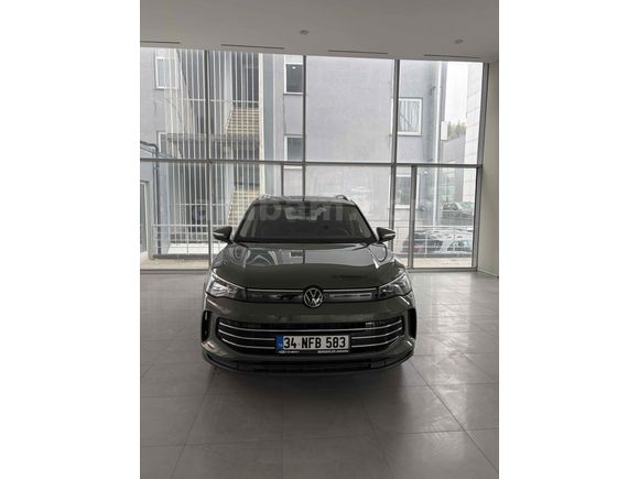 Sahibinden Volkswagen Tiguan 1.5 E-tsi Elegance 2025 Model 