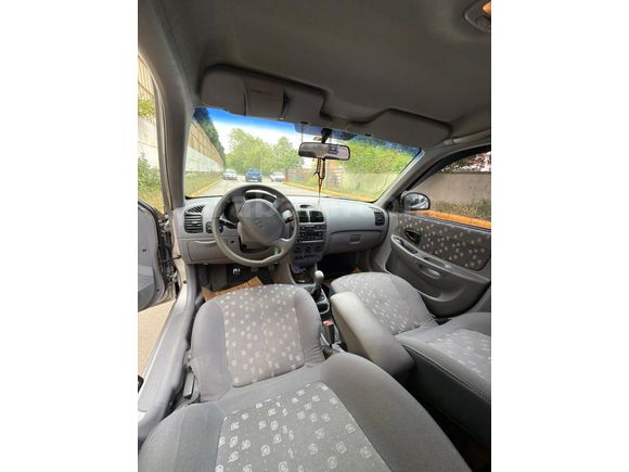 Sahibinden Hyundai Accent 1.3 Admire 2006 Model