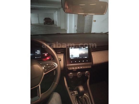 Sahibinden Renault Clio 1.0 TCe Evolution 2024 Model