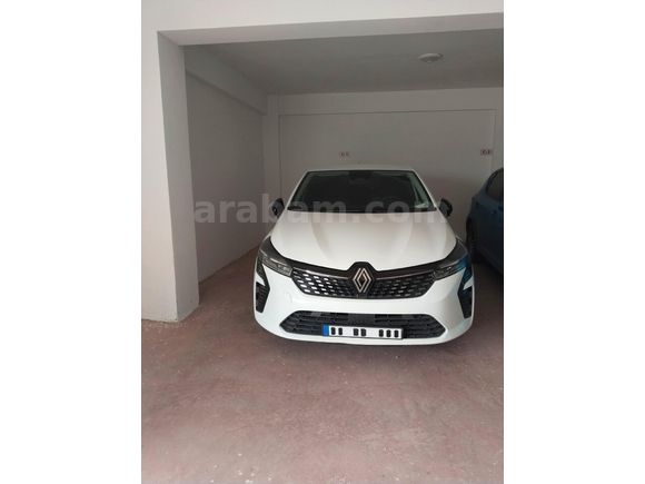 Sahibinden Renault Clio 1.0 TCe Evolution 2024 Model