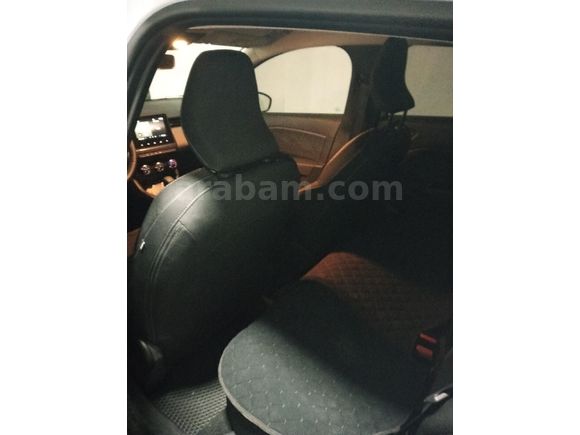 Sahibinden Renault Clio 1.0 TCe Evolution 2024 Model