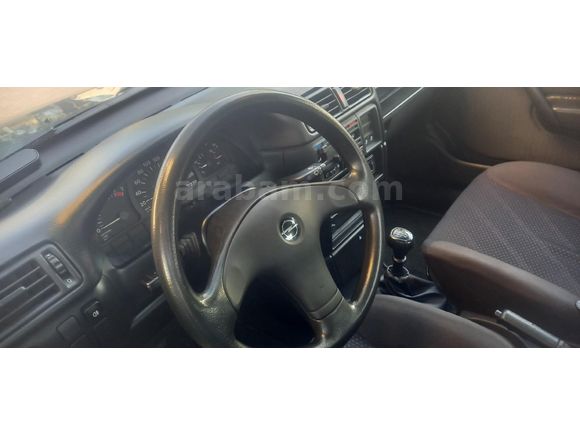 Sahibinden Opel Vectra 2.0 GLS 1995 Model