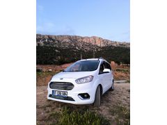 Sahibinden Ford Tourneo Courier 1.5 TDCi Journey Titanium 2020 Model  220.000 km Beyaz