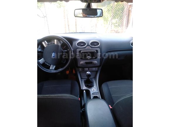 Sahibinden Ford Focus 1.6 Titanium 2011 Model
