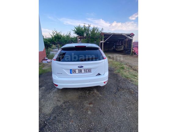 Sahibinden Ford Focus 1.6 Titanium 2011 Model