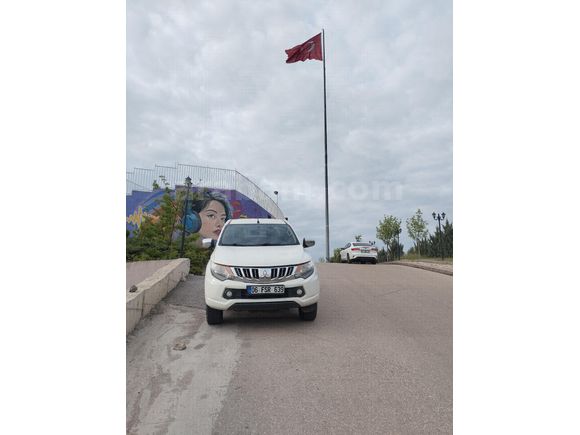 Sahibinden Mitsubishi L 200 4x4 Storm 2016 Model orjinal