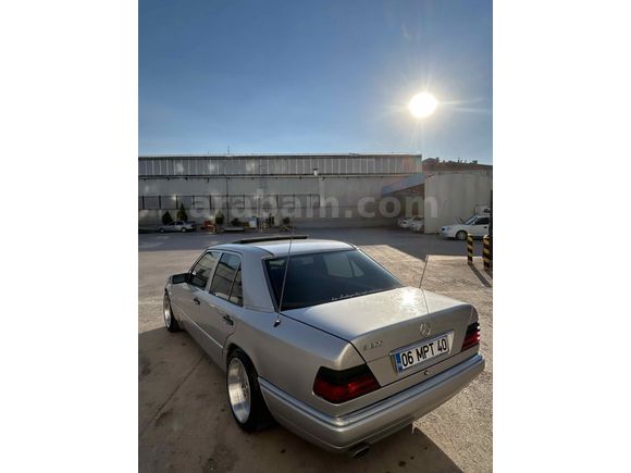 Sahibinden Mercedes - Benz E 200 1994 Model 