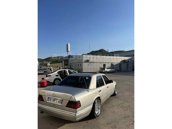 Sahibinden Mercedes - Benz E 200 1994 Model 