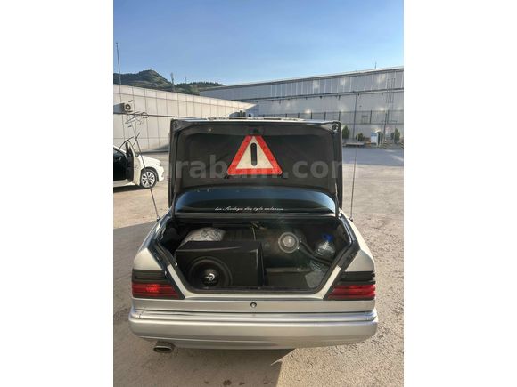 Sahibinden Mercedes - Benz E 200 1994 Model 