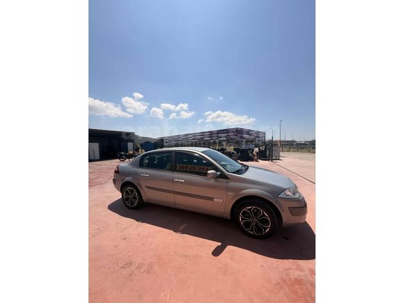 Sahibinden Renault Megane 1.6 Dynamique 2005 Model 
