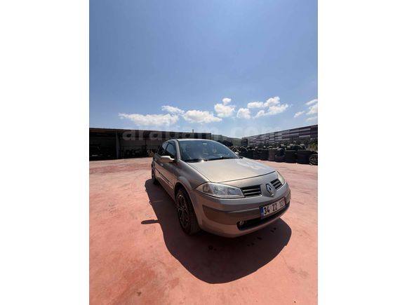 Sahibinden Renault Megane 1.6 Dynamique 2005 Model 
