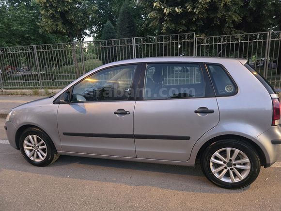 Sahibinden Volkswagen Polo 1.4 Trendline 2008 Model Batman 181.000 km Gri (Gümüş)