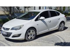 Opel Astra 1.3 CDTI - Yeni Muayene - Hasar Kayıt Yok
