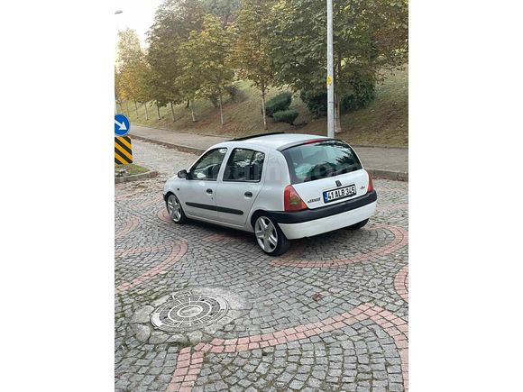 Sahibinden Renault Clio 1.4 RXT 2001 Model 
