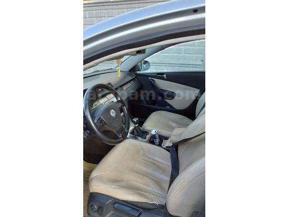 Sahibinden Passat b6  2006 Model 212 binde