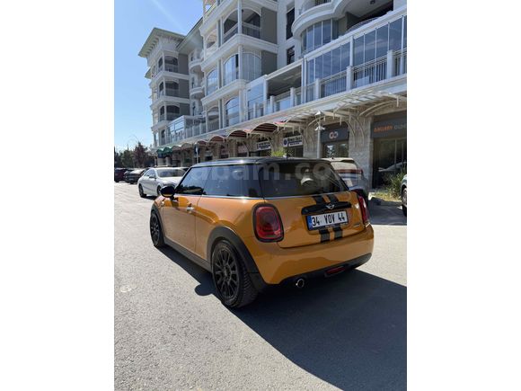 Sahibinden Mini Cooper 1.5 D Chili 2016 Model  175.000 km Turuncu