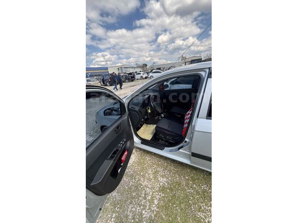  Hyundaı GETZ 1.5  ABS li