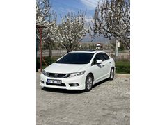 Sahibinden Honda Civic 1.6i VTEC Eco Elegance 2014 Model  170.000 km Beyaz