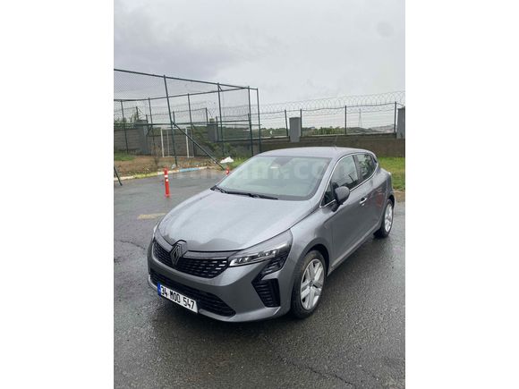 Sahibinden Renault Clio 1.0 TCe Evolution 2024 Model 