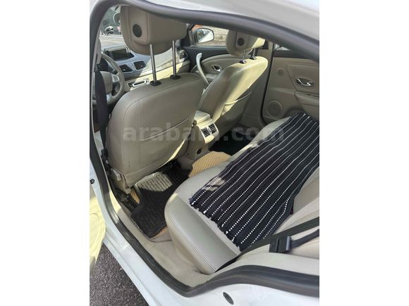 Sahibinden Renault Fluence 1.5 dCi Privilege 2012 Model Antalya