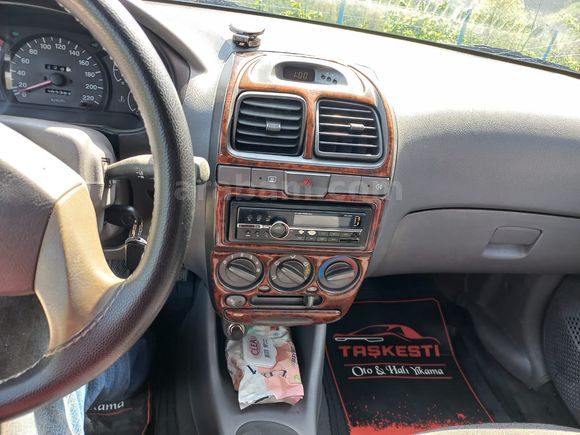 Sahibinden Hyundai Accent 1.3 LX 2001 Model 
