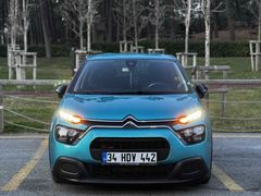 Sahibinden Citroen C3 1.2 PureTech Feel 2023 Model İstanbul 69.000 km Mavi
