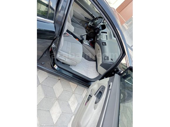 ACİL ACİLSahibinden Honda Civic 1.6i VTEC Elegance 2010 Model
