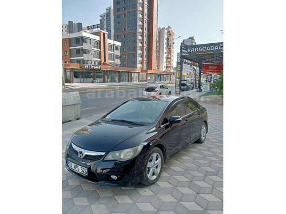 ACİL ACİLSahibinden Honda Civic 1.6i VTEC Elegance 2010 Model