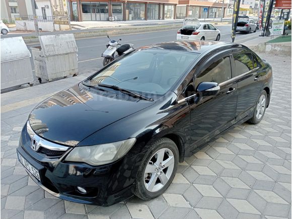 ACİL ACİLSahibinden Honda Civic 1.6i VTEC Elegance 2010 Model