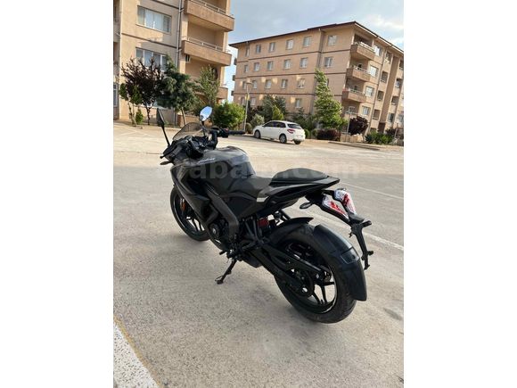 Sahibinden DÜŞÜK KM 3500 Bajaj Pulsar 200 RS 