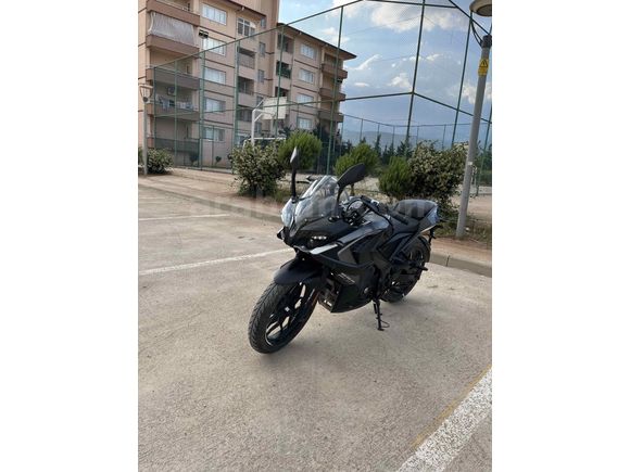 Sahibinden DÜŞÜK KM 3500 Bajaj Pulsar 200 RS 