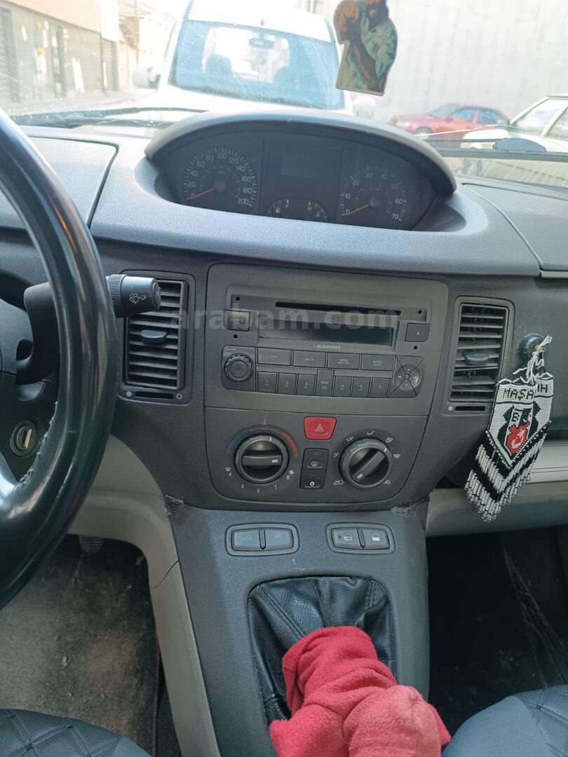 Sahibinden Fiat Idea 1.3 Multijet Active 2006 Model Eskişehir 385.000 km Gri (Gümüş) 5