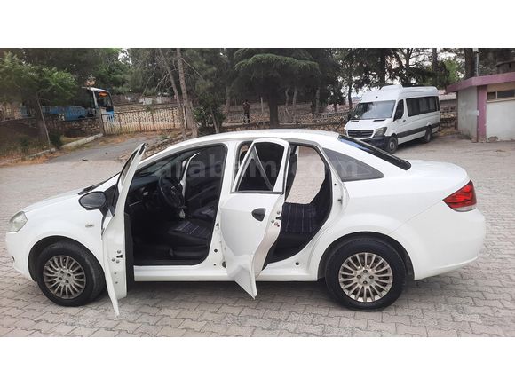 2014 MODEL 93.500 KM TEMİZ AİLE ARACI