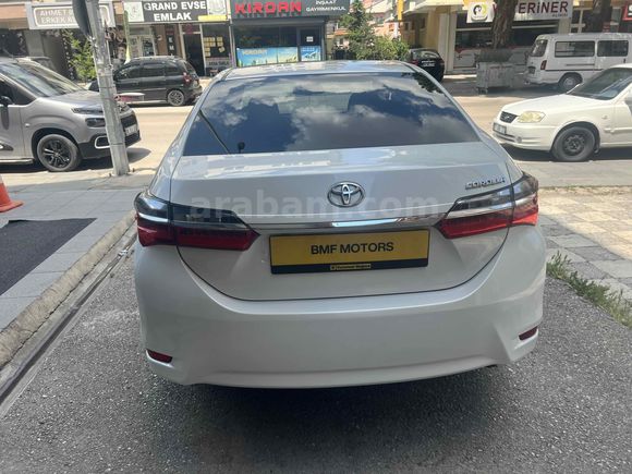Galeriden Toyota Corolla 1.6 Advance 2017 Model Ankara