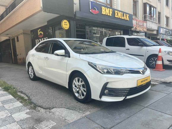 Galeriden Toyota Corolla 1.6 Advance 2017 Model Ankara