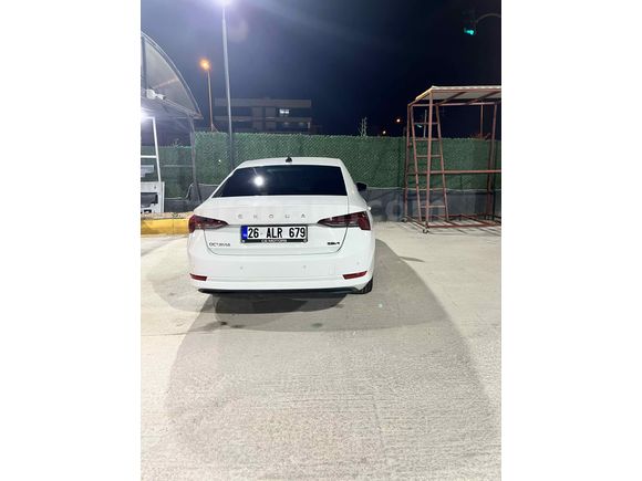 Sahibinden Skoda Octavia 1.0 e-Tec Premium 2020 Model 