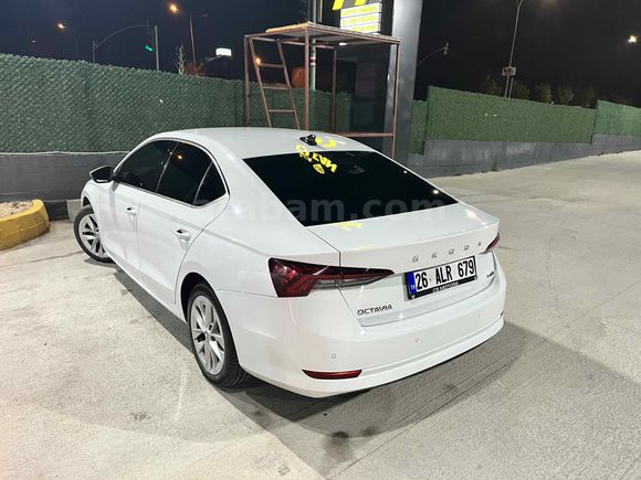 Sahibinden Skoda Octavia 1.0 e-Tec Premium 2020 Model 