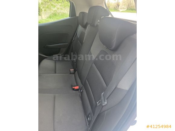 2022 Model Renault Clio 1.0 TCE X-Tronic- 100 bin km